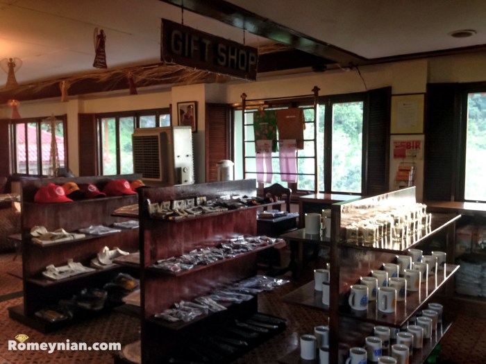 Processed with MOLDIV